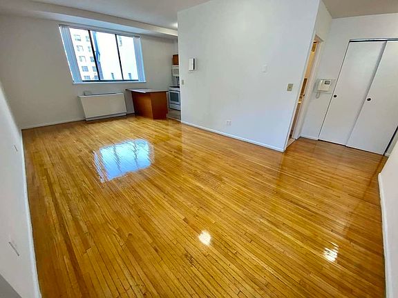 2nd image of 121 E 12th St APT 7E