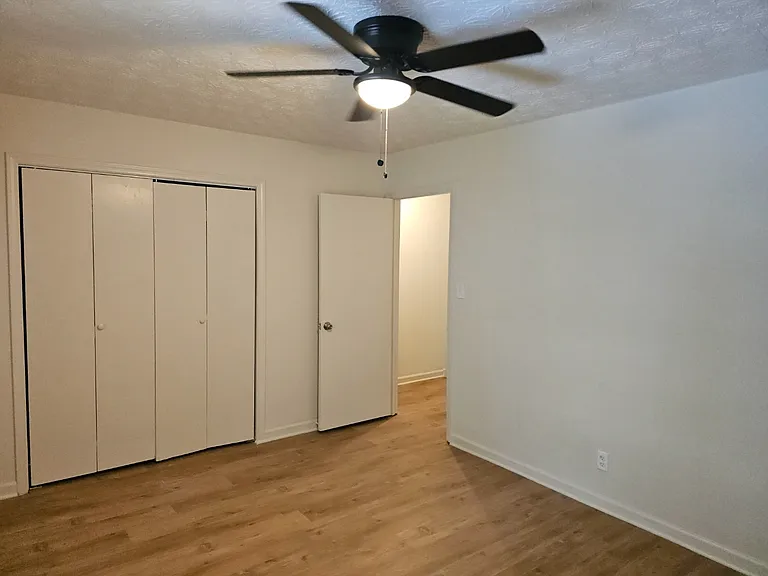 490 S Jeff Davis Dr #B — Photo 20