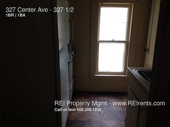 4th image of 327 Center Ave
