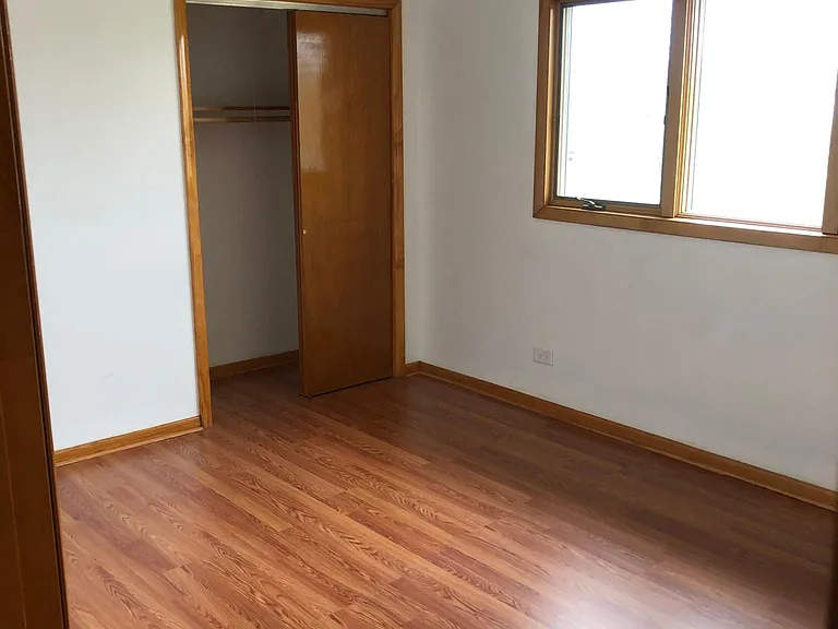 8805 Gerritsen Ave #2E — Photo 5