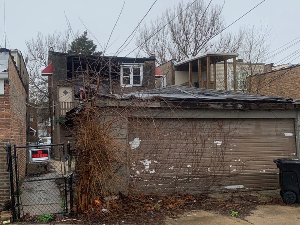 2nd image of 8437 S Seeley Ave