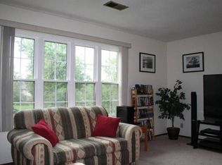6218 Stornoway Dr S APT B, Columbus, OH 43213