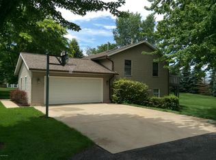 5635 Ada Dr SE, Ada, MI 49301