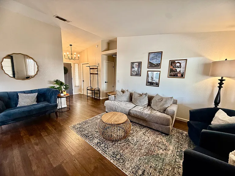 5871 N Edenbrook Ln — Photo 8
