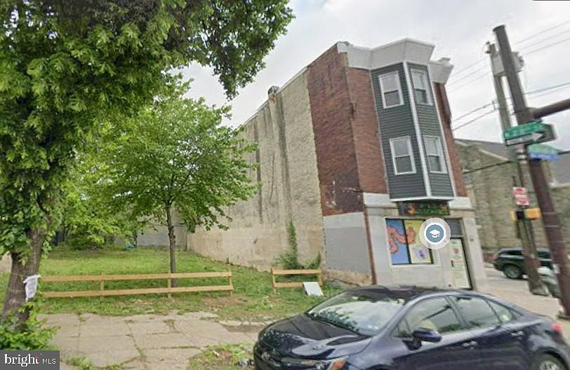 1st image of 2807 W Lehigh Ave