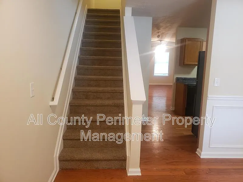 Building Photo - 2954 Vining Ridge Ln