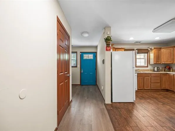 121B N Montpelier Ave, Atlantic City, NJ 08401