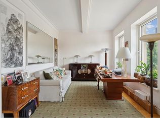 100 Central Park S APT 4B, New York, NY