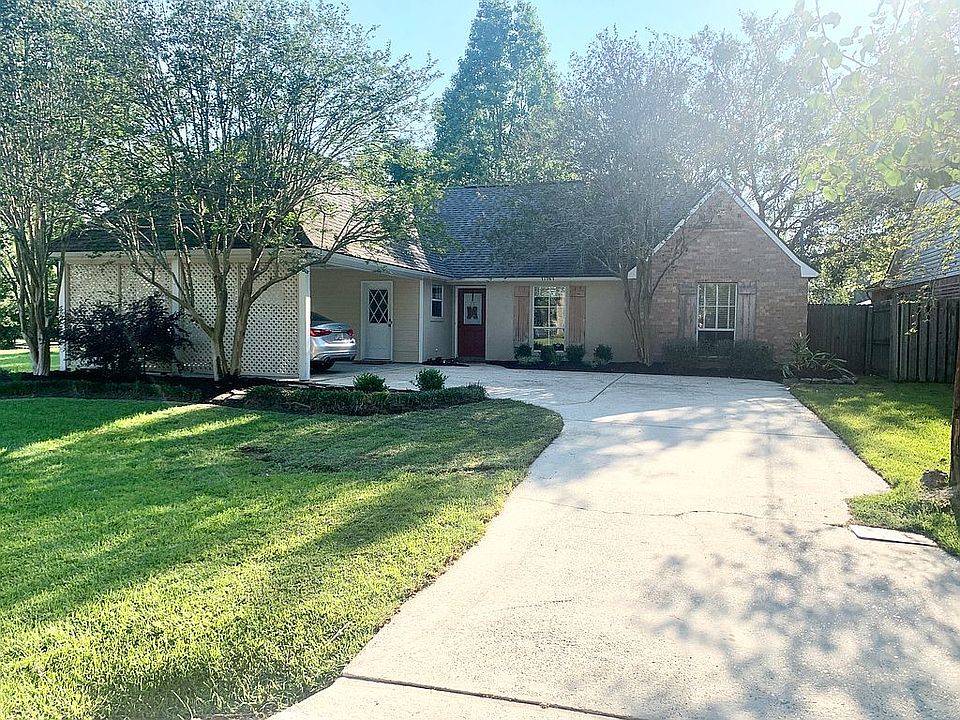 Newly-Landscaped Front Yard