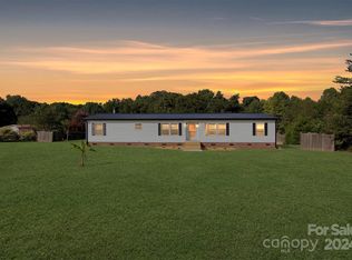 5782 Dachshund St, Iron Station, NC 28080
