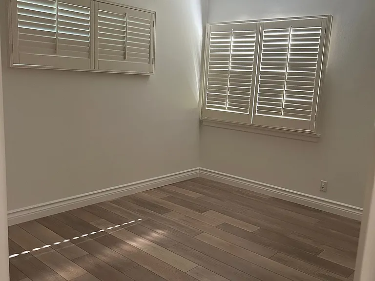 5400 Garden Grove Ave — Photo 12