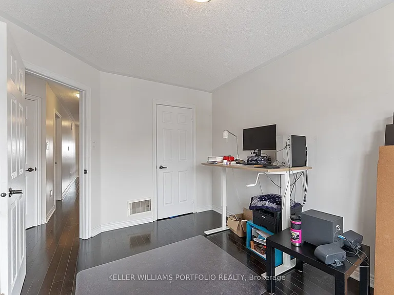 301 Oberfrick Ave — Photo 36