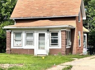 1657 6th St, Beloit, WI 53511