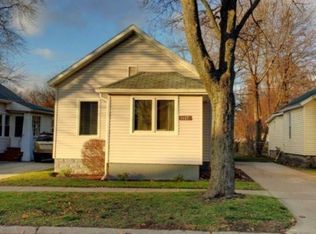 1117 Myrtle St, Port Huron, MI 48060