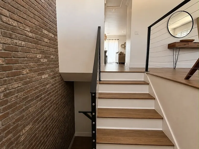 Clearview Cir — Photo 3