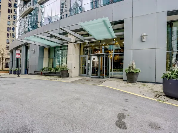 450 E Waterside Dr Unit 709, Chicago, IL 60609