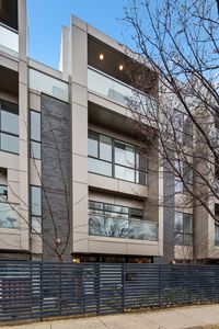 1303 W Diversey Pkwy, Chicago, IL, 60614