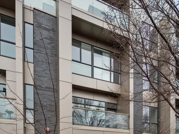 1303 W Diversey Pkwy, Chicago, IL 60614