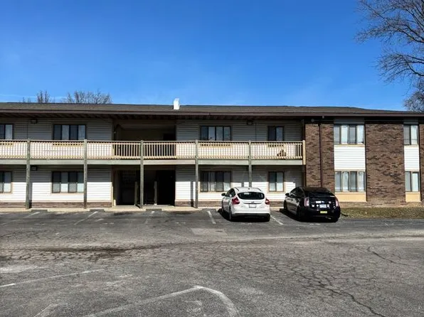 104 N 27th St, Belleville, IL