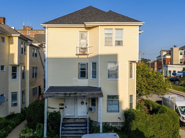 351-353 Madison St, Fall River, MA 02720