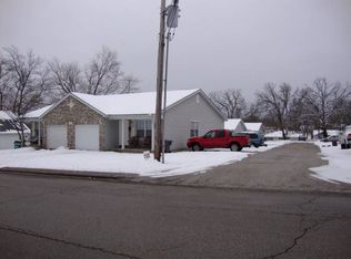 920 Virginia Mines Rd APT C, Saint Clair, MO 63077