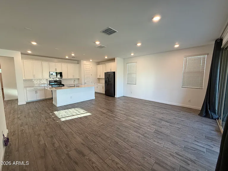 9823 E Tupelo Ave — Photo 18