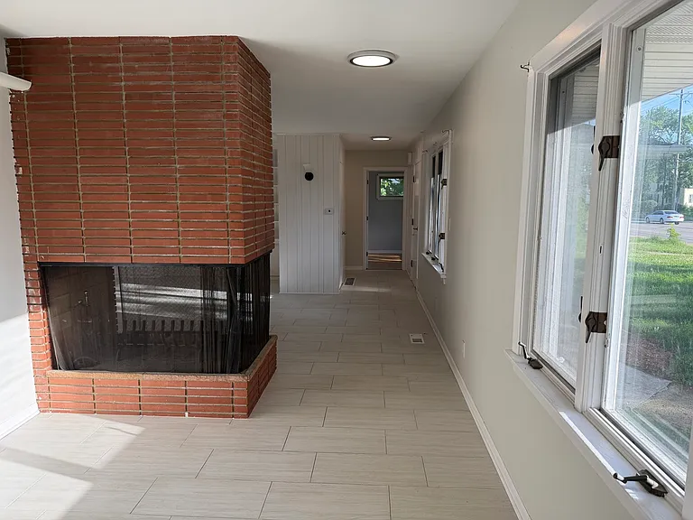 14921 S 59th Rte — Photo 6