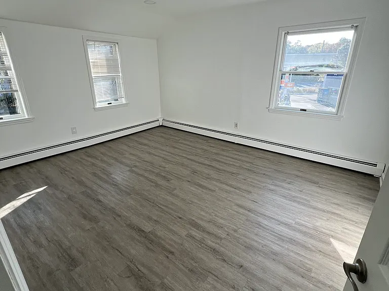 1522 E Main St #A — Photo 12
