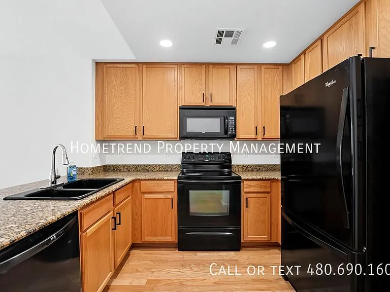 4146 E Jasper Dr — Photo 6