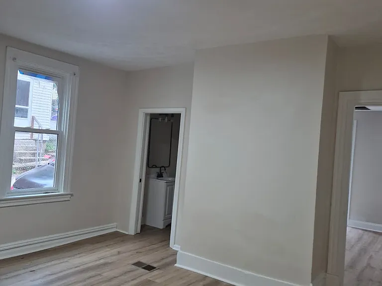 2622 N Charles St — Photo 13