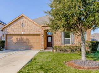 8127 Yarrow Dr, Cypress, TX 77433