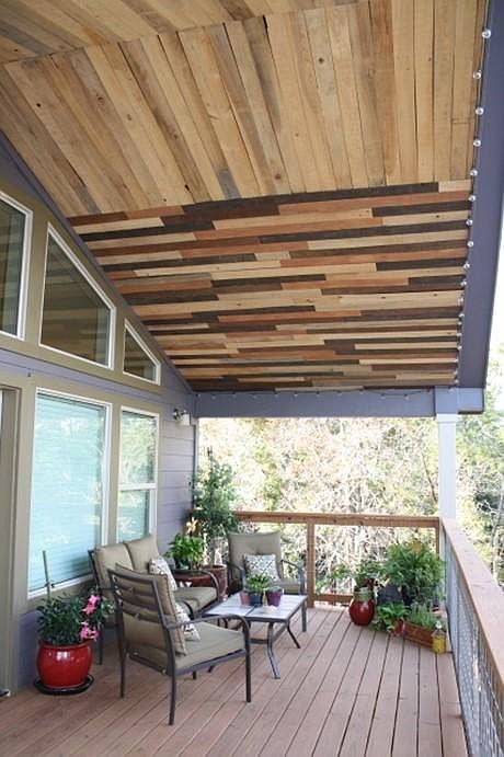Large covered deck off living/kitchen area