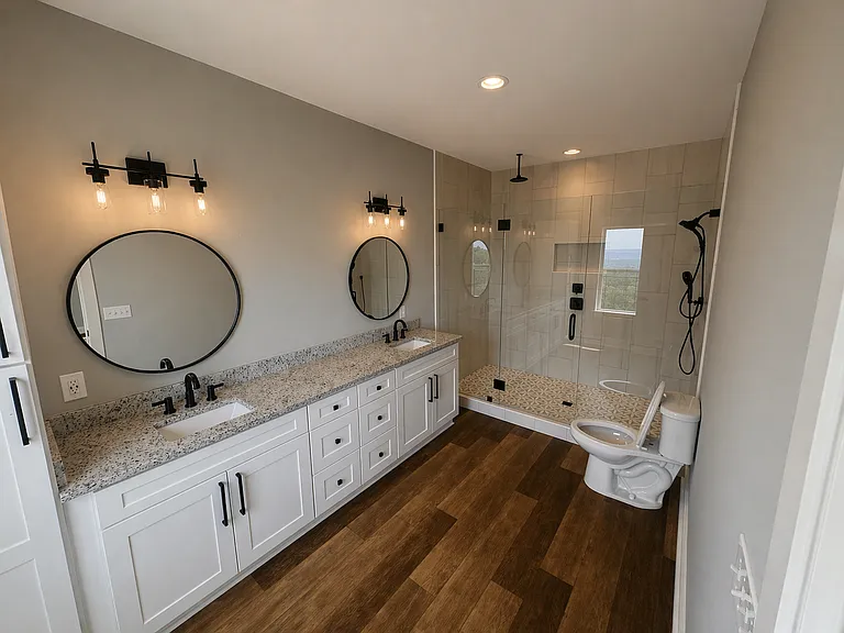 732 Loper Ln — Photo 3