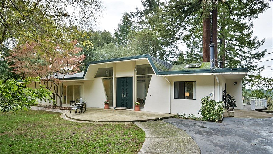 1st image of 23485 Belaire Ct