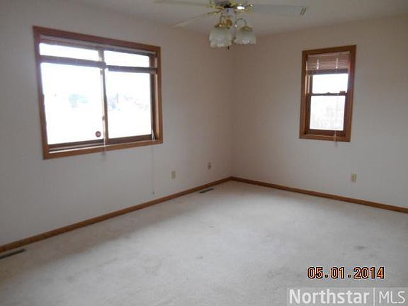 5th image of 5809 240th Ave NW