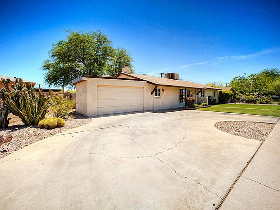 3rd image of 8255 E Elm Dr