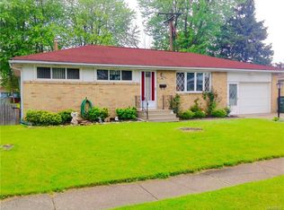 168 Irving Ter, Depew, NY 14043