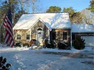 40 Hoyer Ln, Eastham, MA 02642