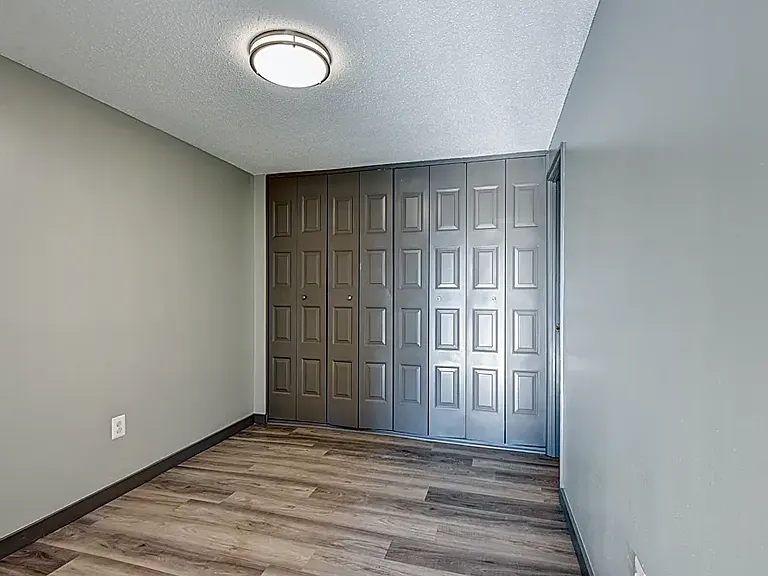 263 Kensington Ave #25 — Photo 4