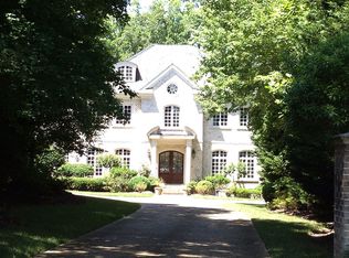 111 Richelieu Dr, Cary, NC 27518