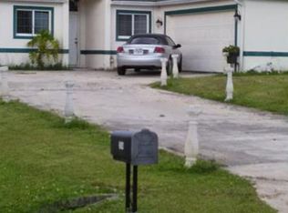 2814 21st St SW, Lehigh Acres, FL 33976