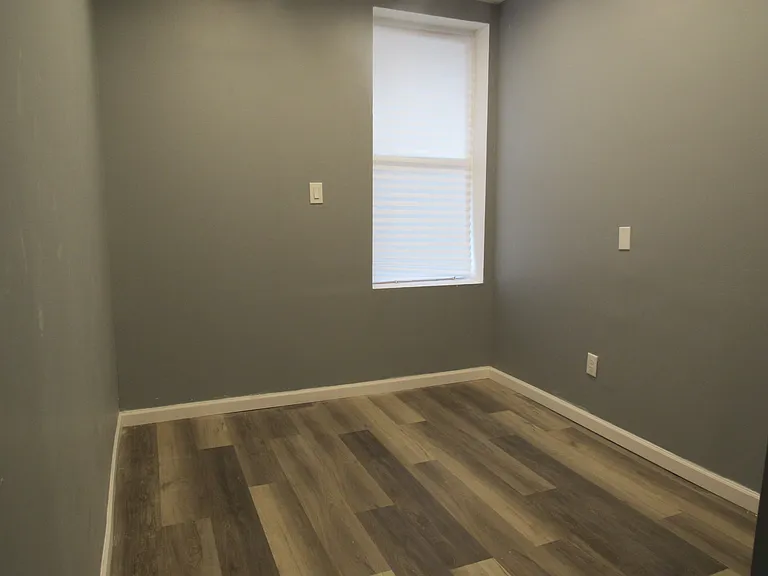 4940 W Van Buren St #2 — Photo 6