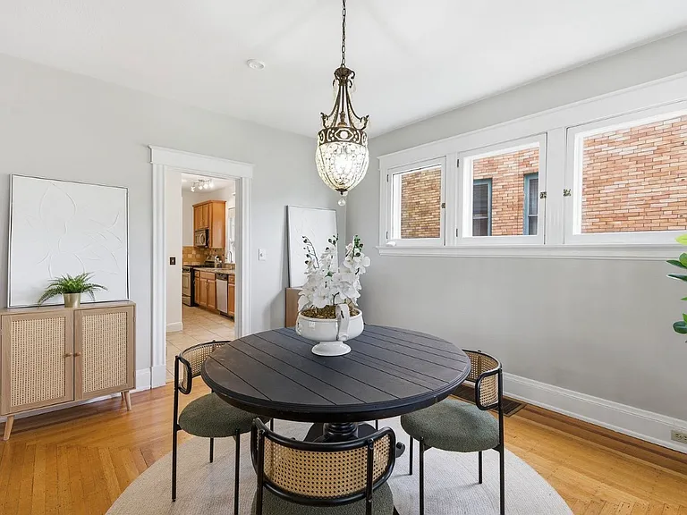 2840 Pine Grove Ave — Photo 11