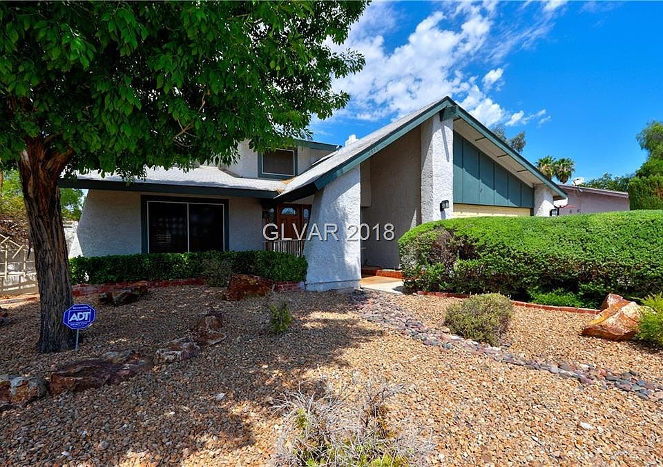 1st image of 5449 La Palomas Ct