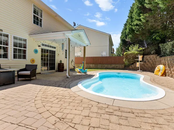 112 Smart Ct, Clayton, NC 27520