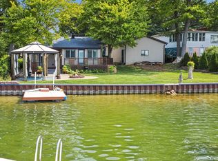 2159 Miles Rd, Lapeer, MI 48446