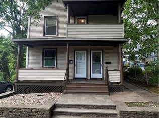 98 Pleasant St, Meriden, CT 06450