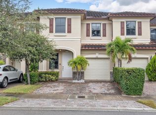 3381 W 89th Ter, Hialeah, FL 33018