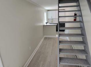 136 4th Ave #2B, Newark, NJ 07104