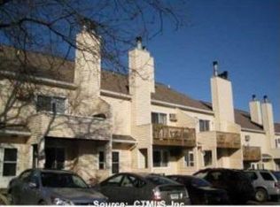 8 Rose St, Danbury, CT 06810